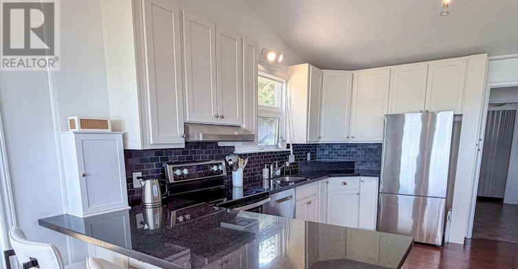 309 Sunset Boulevard, Blue Mountains, ON, N0H 2P0 - 8