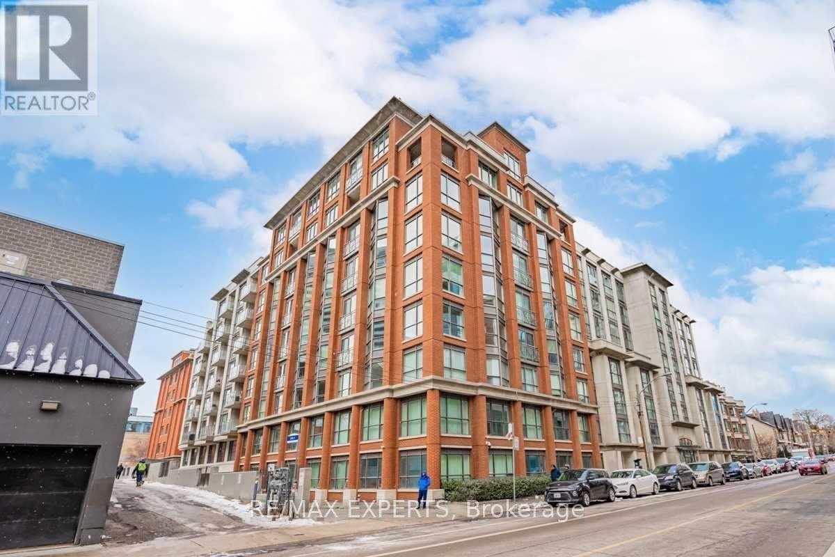 516B-18 Beverley Street, Toronto, ON, M5T 3L2