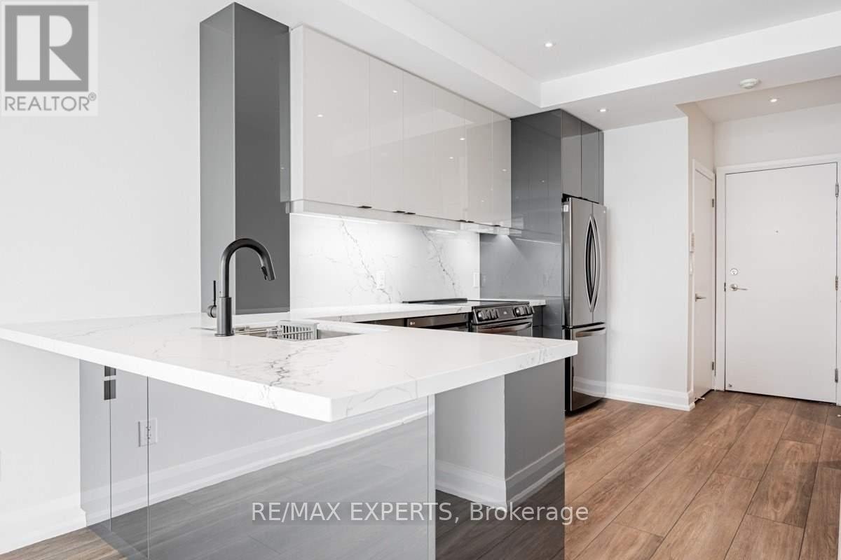 516B-18 Beverley Street, Toronto, ON, M5T 3L2 - 2