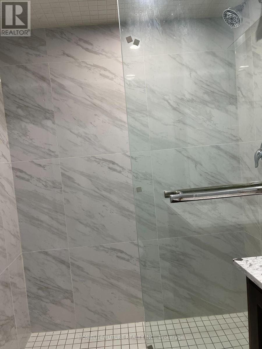 BSMT-118 Raponi Circle, Toronto, ON, M1X 2C7 - 11