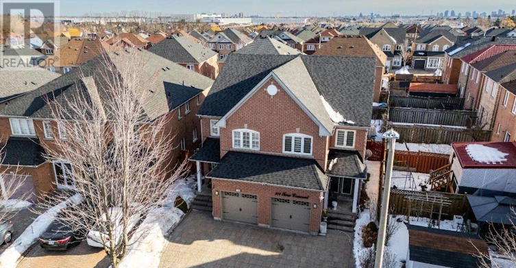 BSMT-106 Tara Crescent, Markham, ON, L3S 4S8 - 2