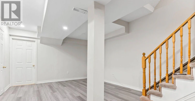 BSMT-106 Tara Crescent, Markham, ON, L3S 4S8 - 4