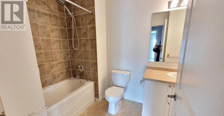 6-17 Cheltenham Road, Barrie, ON, L4M 0E7 - 11