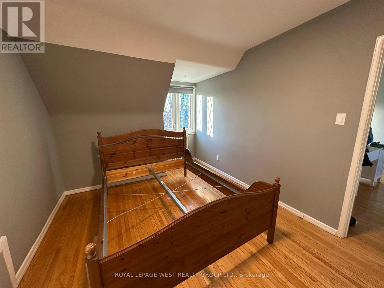 6-27 Mossom Road, Toronto, ON, M6S 1L9 - 9