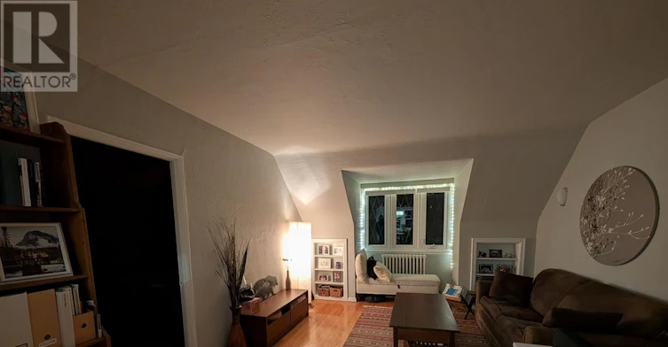 6-27 Mossom Road, Toronto, ON, M6S 1L9 - 2