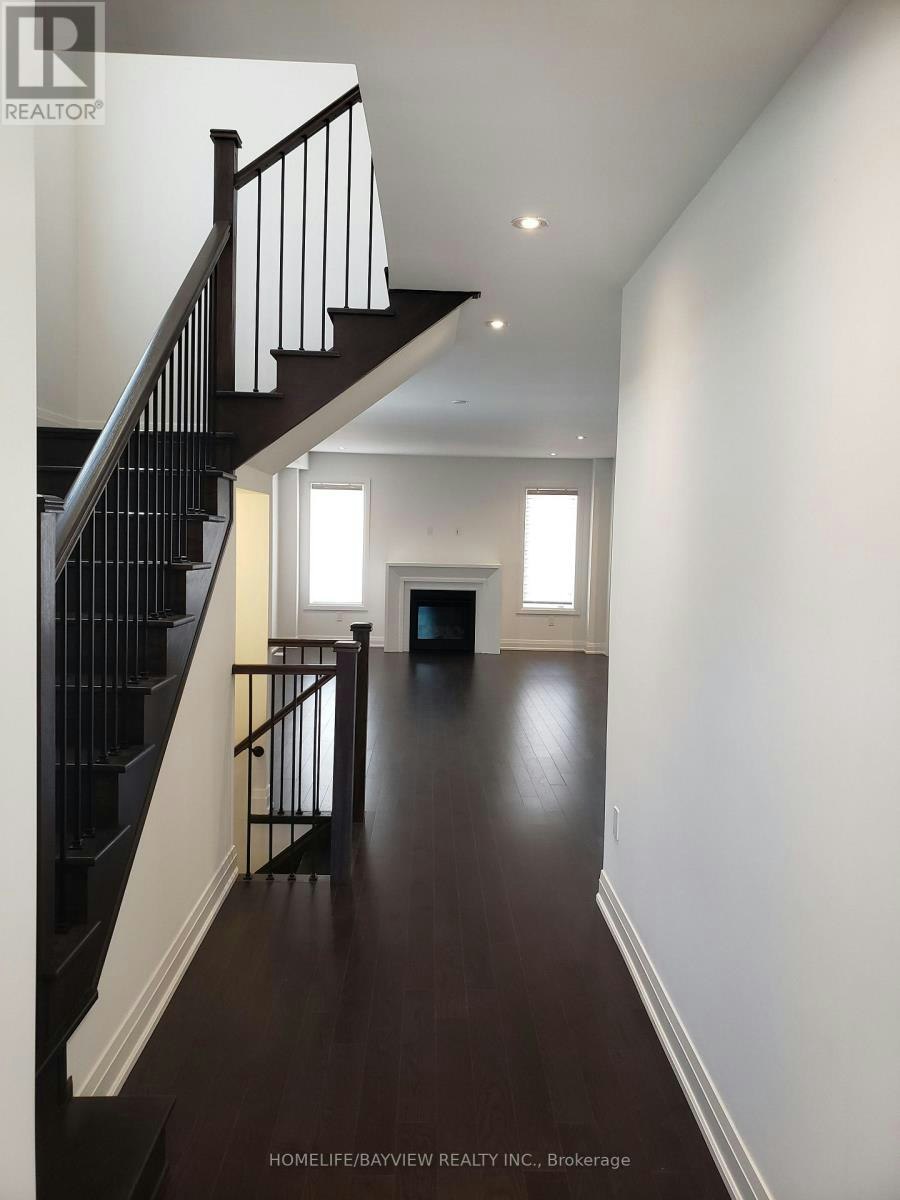 4169 Hillsborough Crescent, Oakville, ON, L6H 3P9 - 4