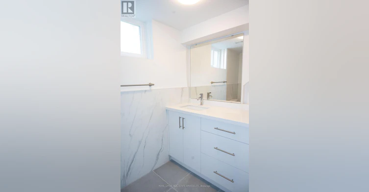 LOWER-35 Silverhill Drive, Toronto, ON, M9B 3W3 - 15