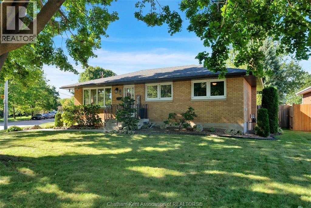 160 John Street, Chatham-Kent, ON, N7M 5C1