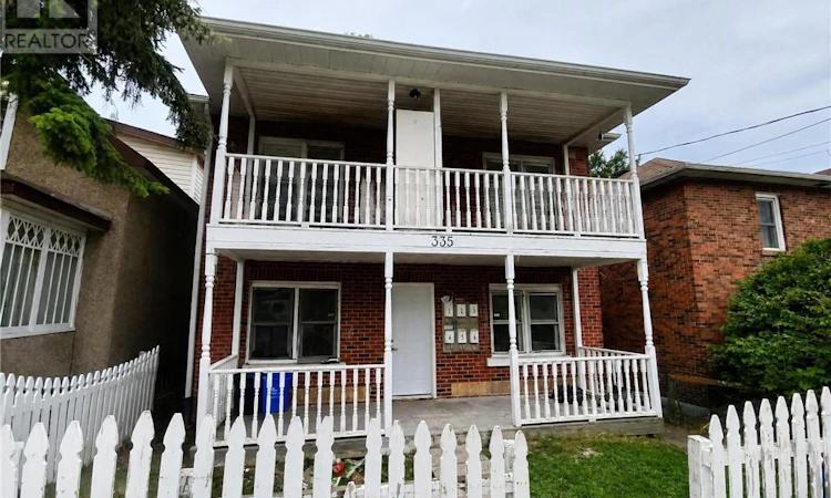 335 Frood Road