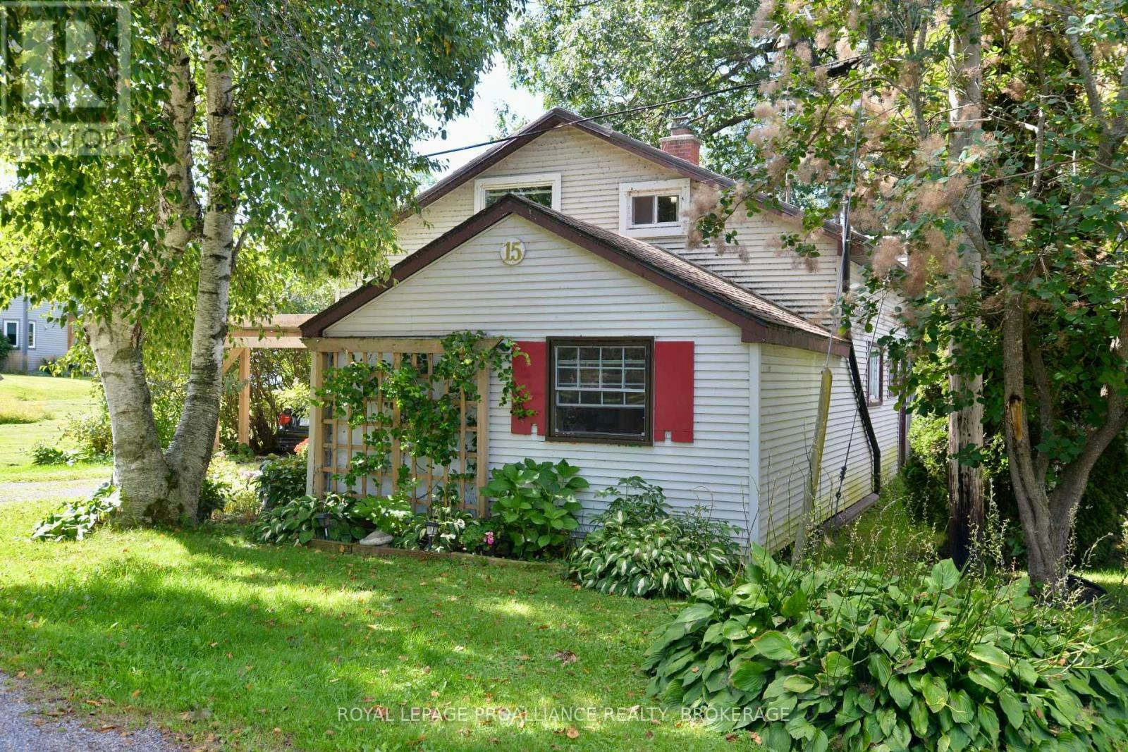 15 Sturtivans Lane, Leeds and the Thousand Islands, ON, K7G 2V4