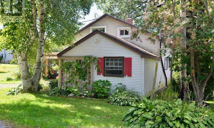 15 Sturtivans Lane