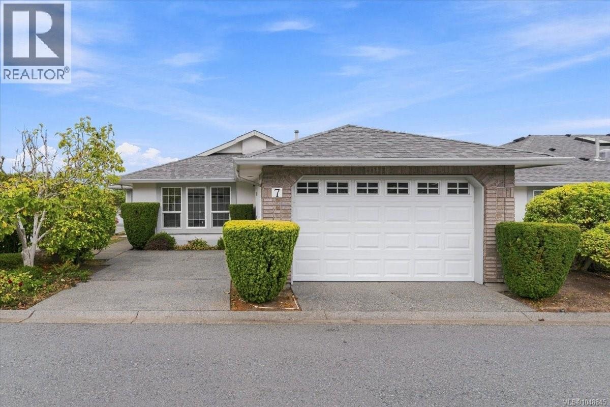 7-6595 Groveland Drive, Nanaimo, BC, V9V 1S6