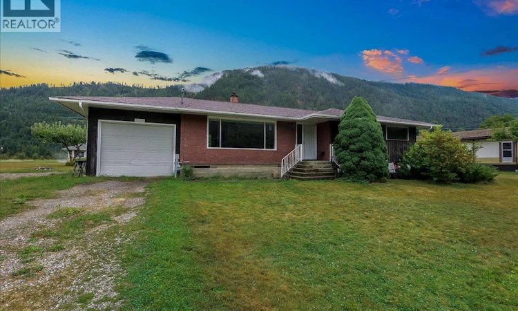 2626 Shoreacres Road