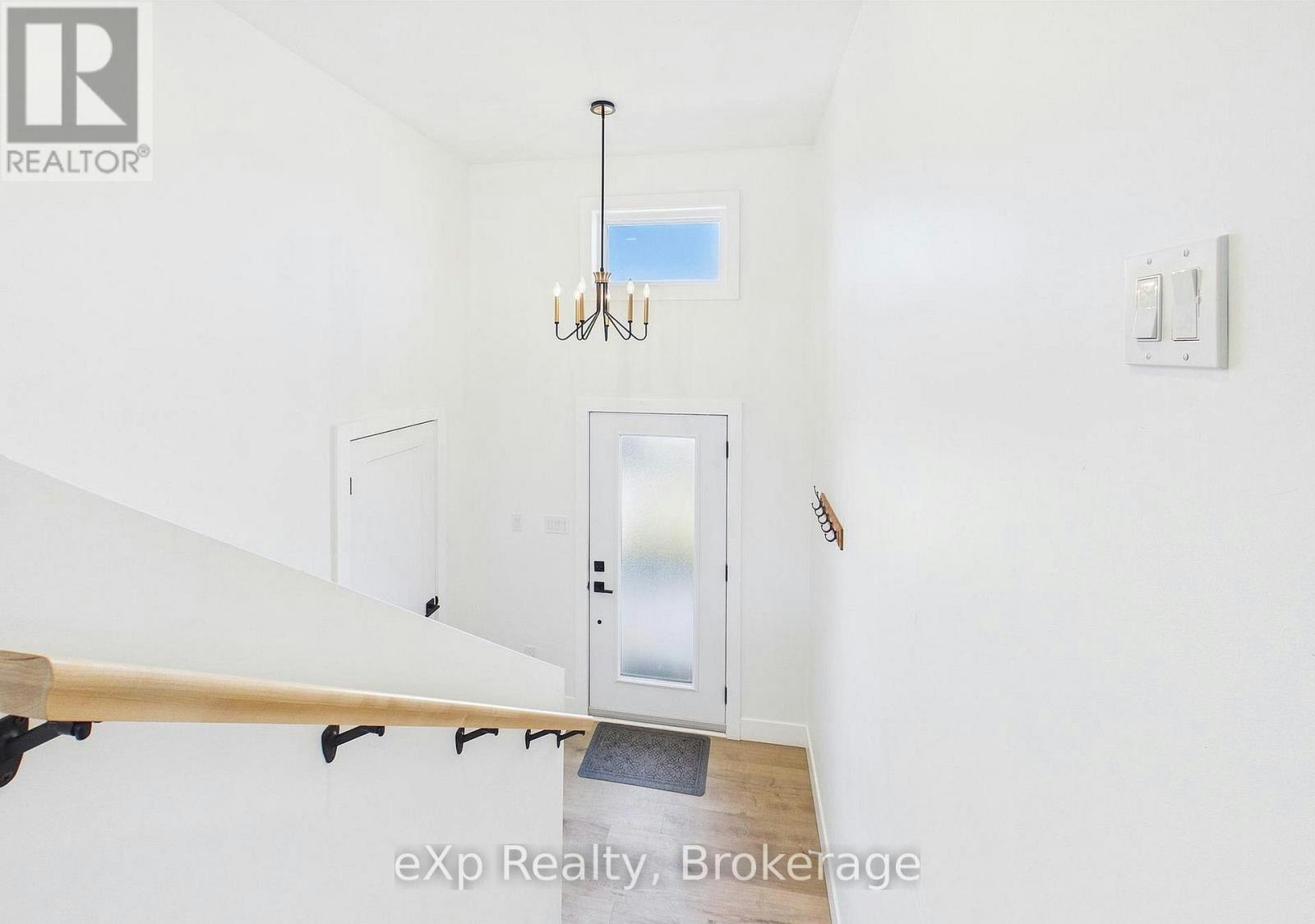 1085 Sutton Street, Kincardine, ON, N2X 2G1 - 2