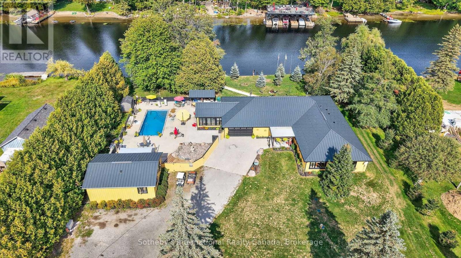 1082 Beaumont Farm Road, Bracebridge, ON, P1L 1X2