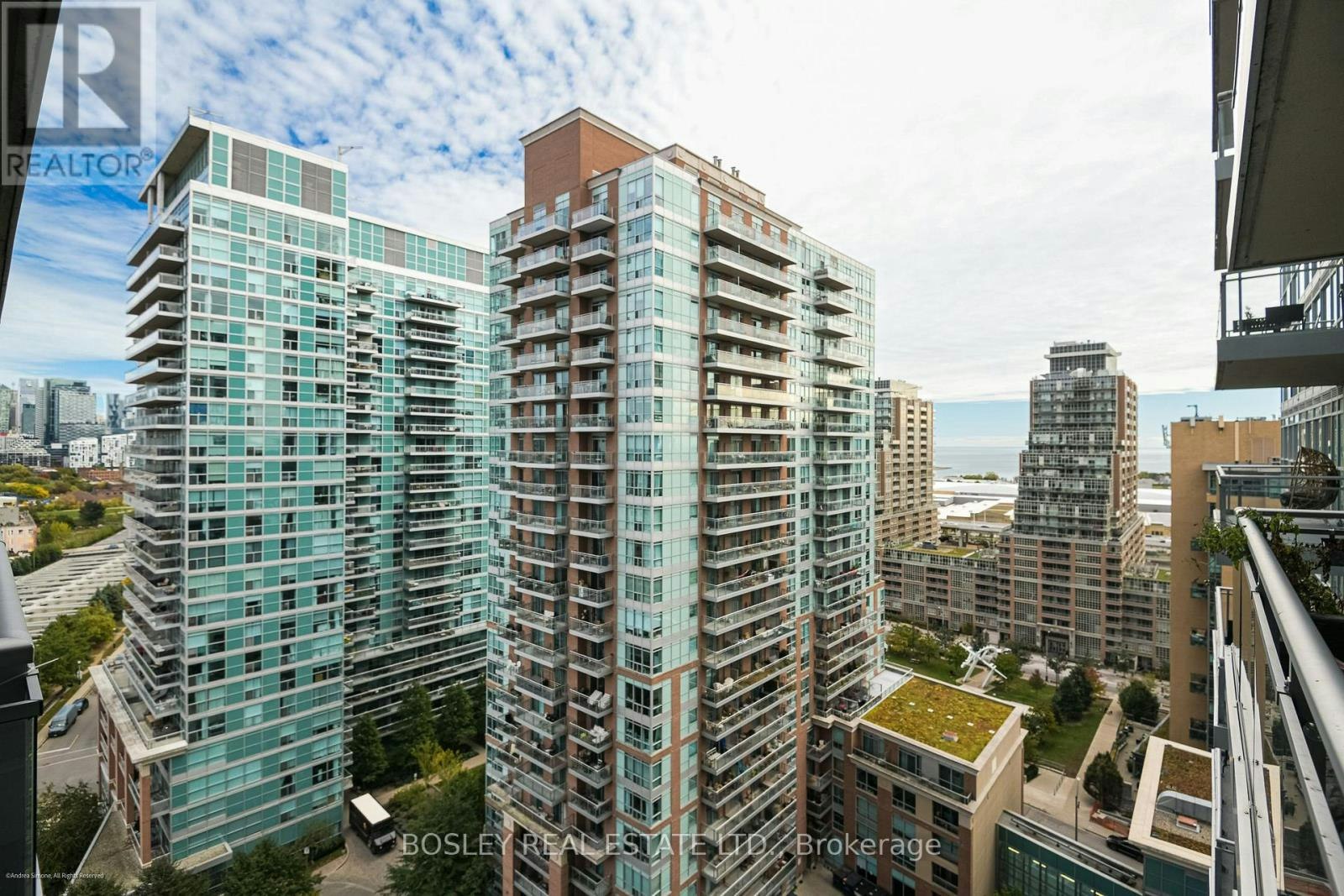 1711-100 Western Battery Road, Toronto, ON, M6K 3S2 - 17