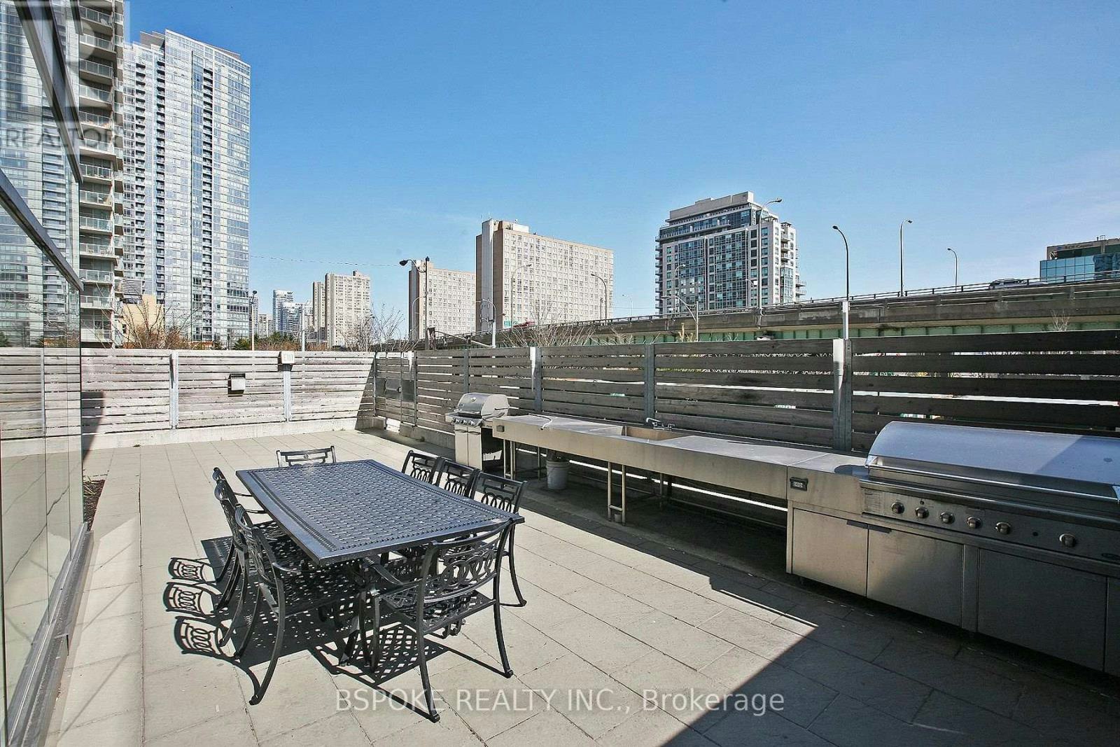 5016-11 Brunel Court, Toronto, ON, M5V 3Y3 - 17