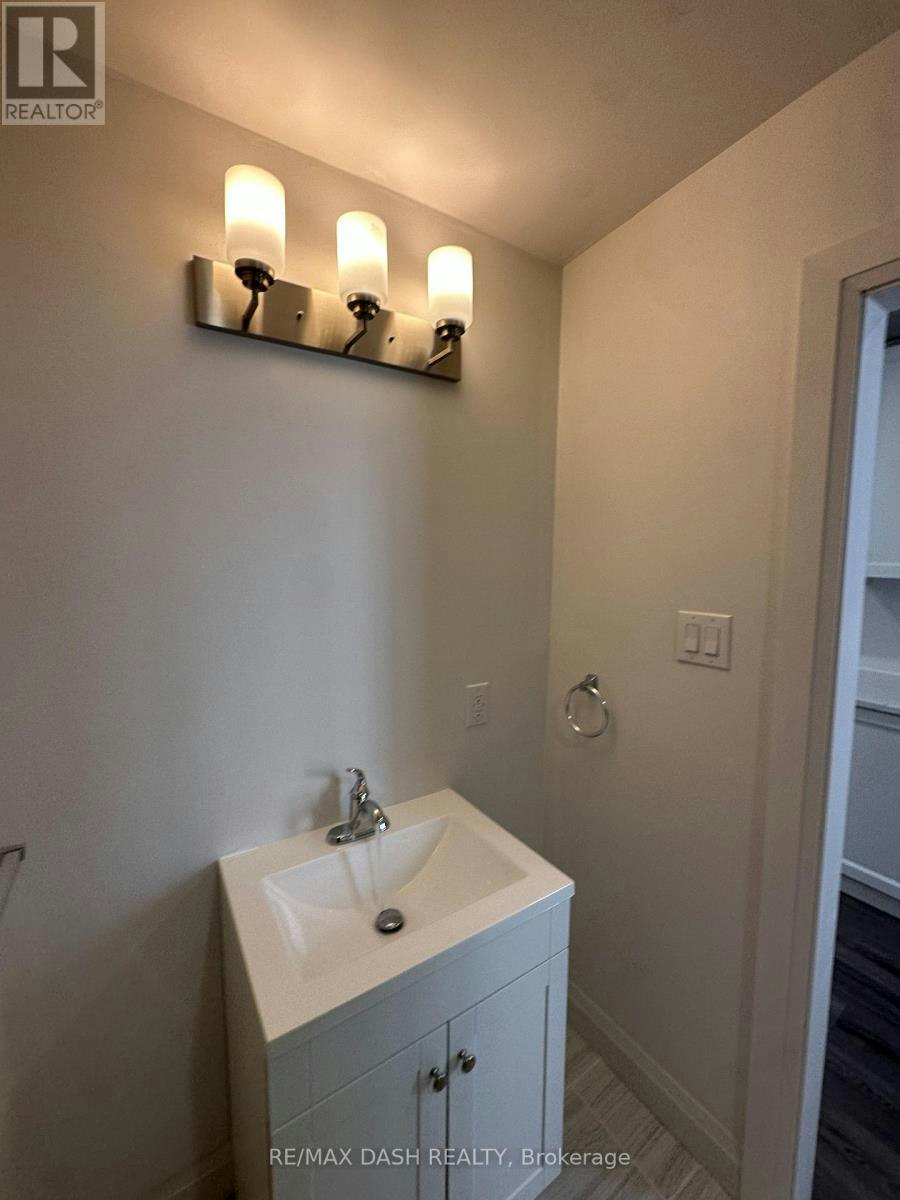 4FL-565 Yonge Street, Toronto, ON, M4Y 1Z2 - 25