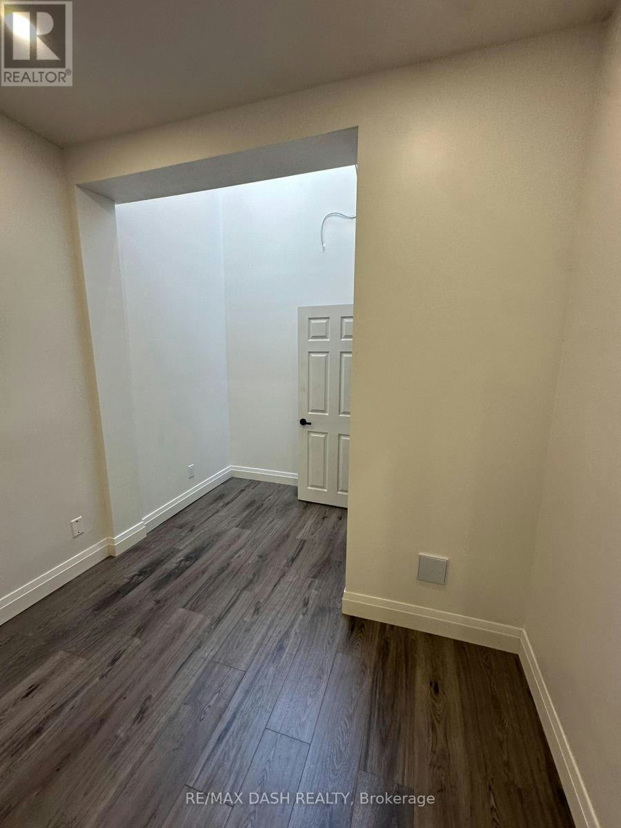 4FL-565 Yonge Street, Toronto, ON, M4Y 1Z2 - 4