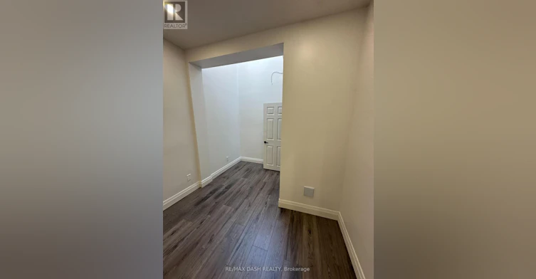 4FL-565 Yonge Street, Toronto, ON, M4Y 1Z2 - 4
