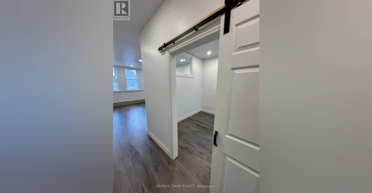 4FL-565 Yonge Street, Toronto, ON, M4Y 1Z2 - 11