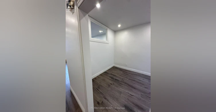 4FL-565 Yonge Street, Toronto, ON, M4Y 1Z2 - 12