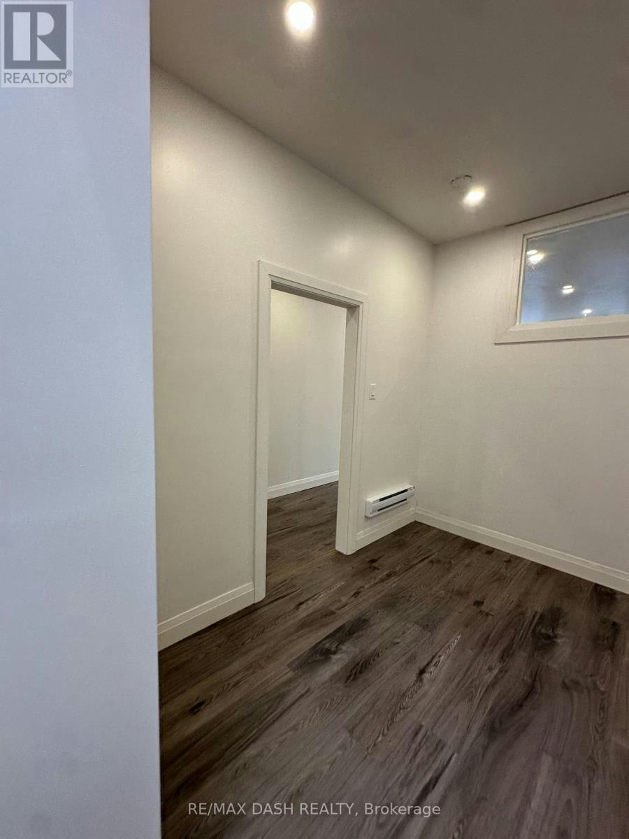 4FL-565 Yonge Street, Toronto, ON, M4Y 1Z2 - 15