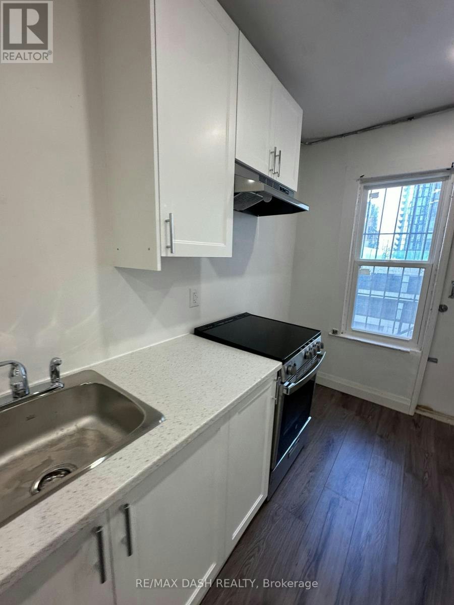 4FL-565 Yonge Street, Toronto, ON, M4Y 1Z2 - 7