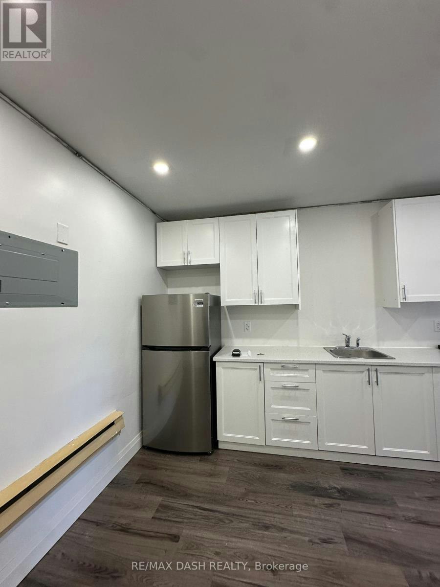 4FL-565 Yonge Street, Toronto, ON, M4Y 1Z2 - 6