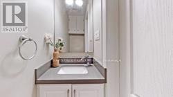 20 Bowood Avenue, Toronto, ON, M4N 1Y4 - 21