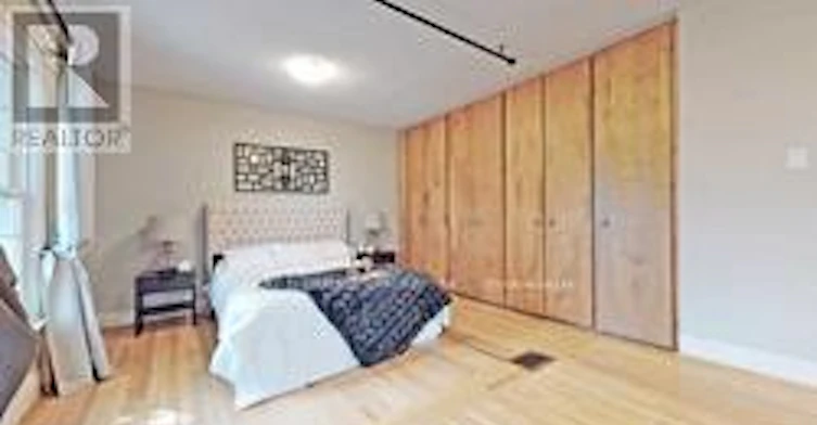 20 Bowood Avenue, Toronto, ON, M4N 1Y4 - 23