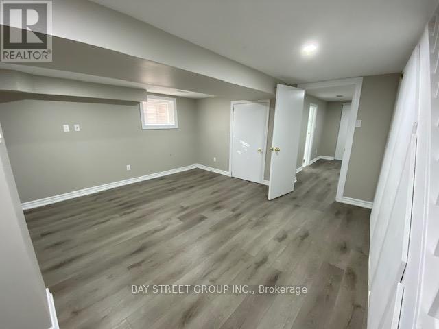 20 Bowood Avenue, Toronto, ON, M4N 1Y4 - 29