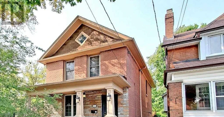 20 Bowood Avenue, Toronto, ON, M4N 1Y4