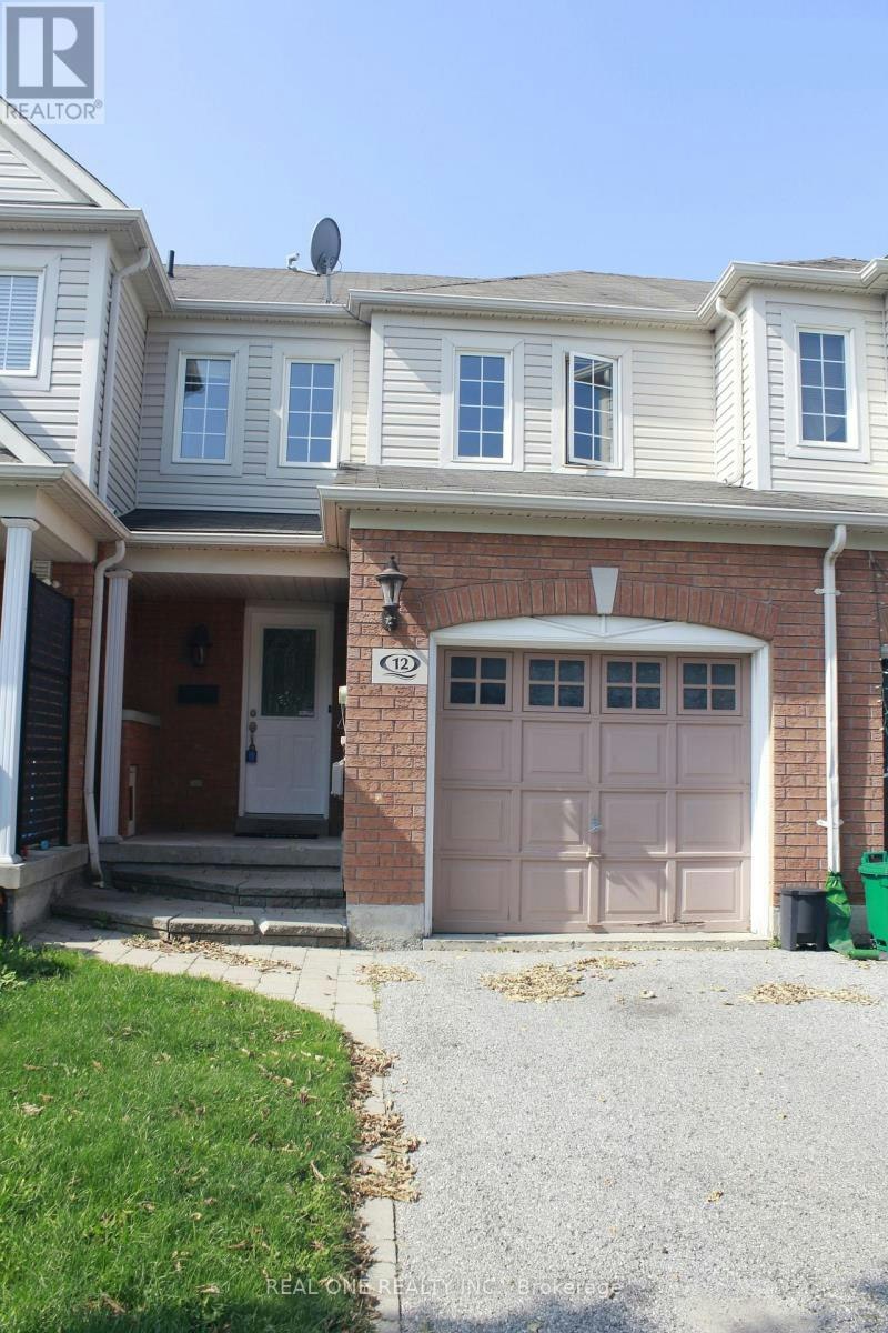 12 Bonello Crescent, Whitby, ON, L1R 3N6 - 2