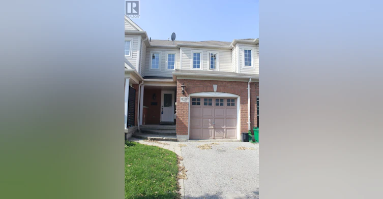12 Bonello Crescent, Whitby, ON, L1R 3N6 - 2