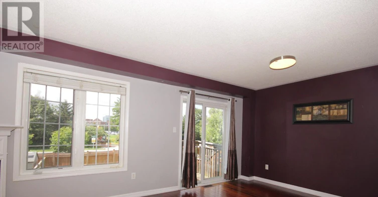 12 Bonello Crescent, Whitby, ON, L1R 3N6 - 4