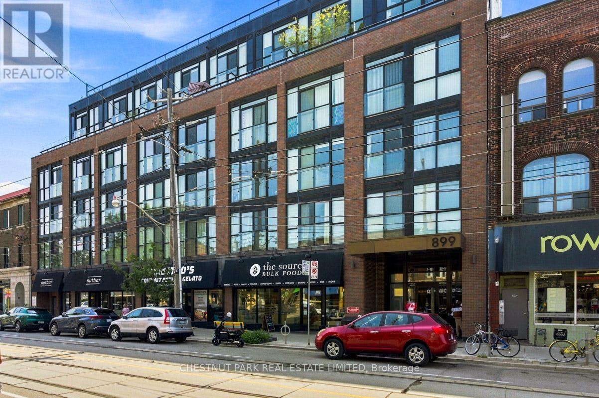 205-899 Queen Street E, Toronto, ON, M4M 0C8