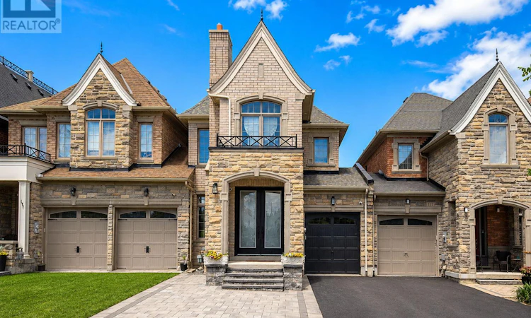 109 Alex Campbell Crescent