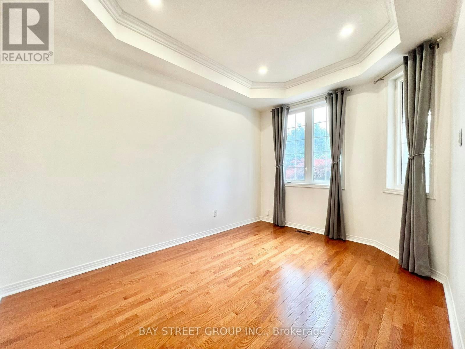 26 Whitford Road, Markham, ON, L6C 2J2 - 3