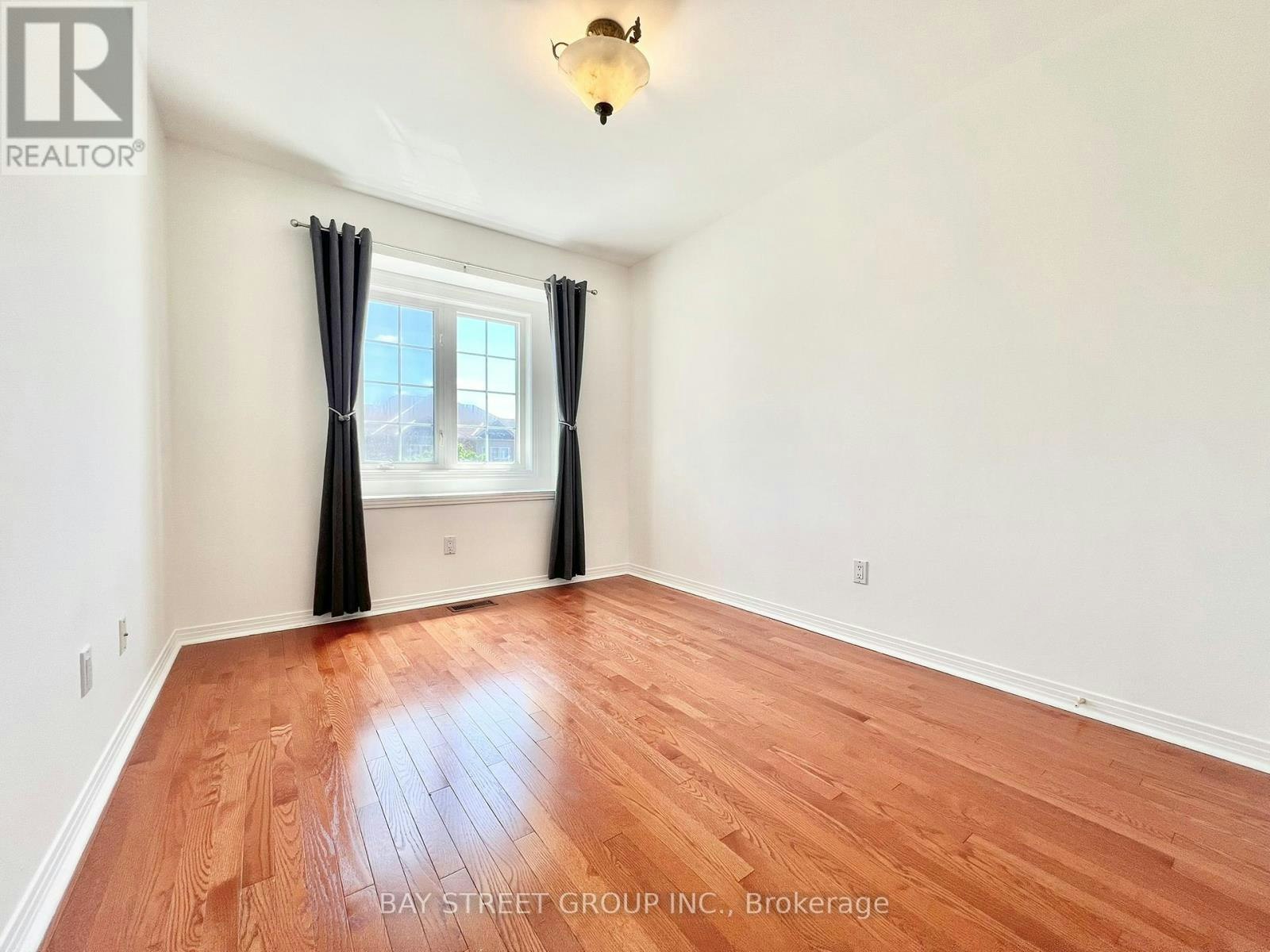 26 Whitford Road, Markham, ON, L6C 2J2 - 27