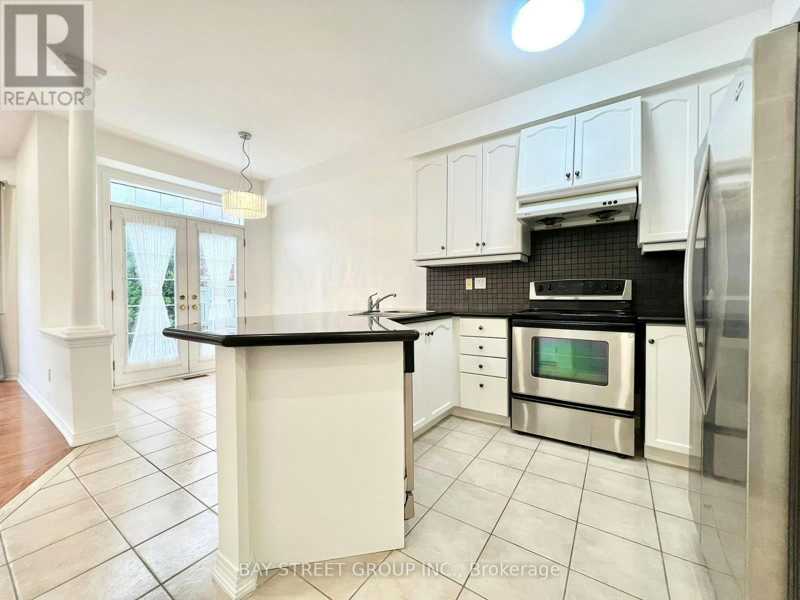 26 Whitford Road, Markham, ON, L6C 2J2 - 15