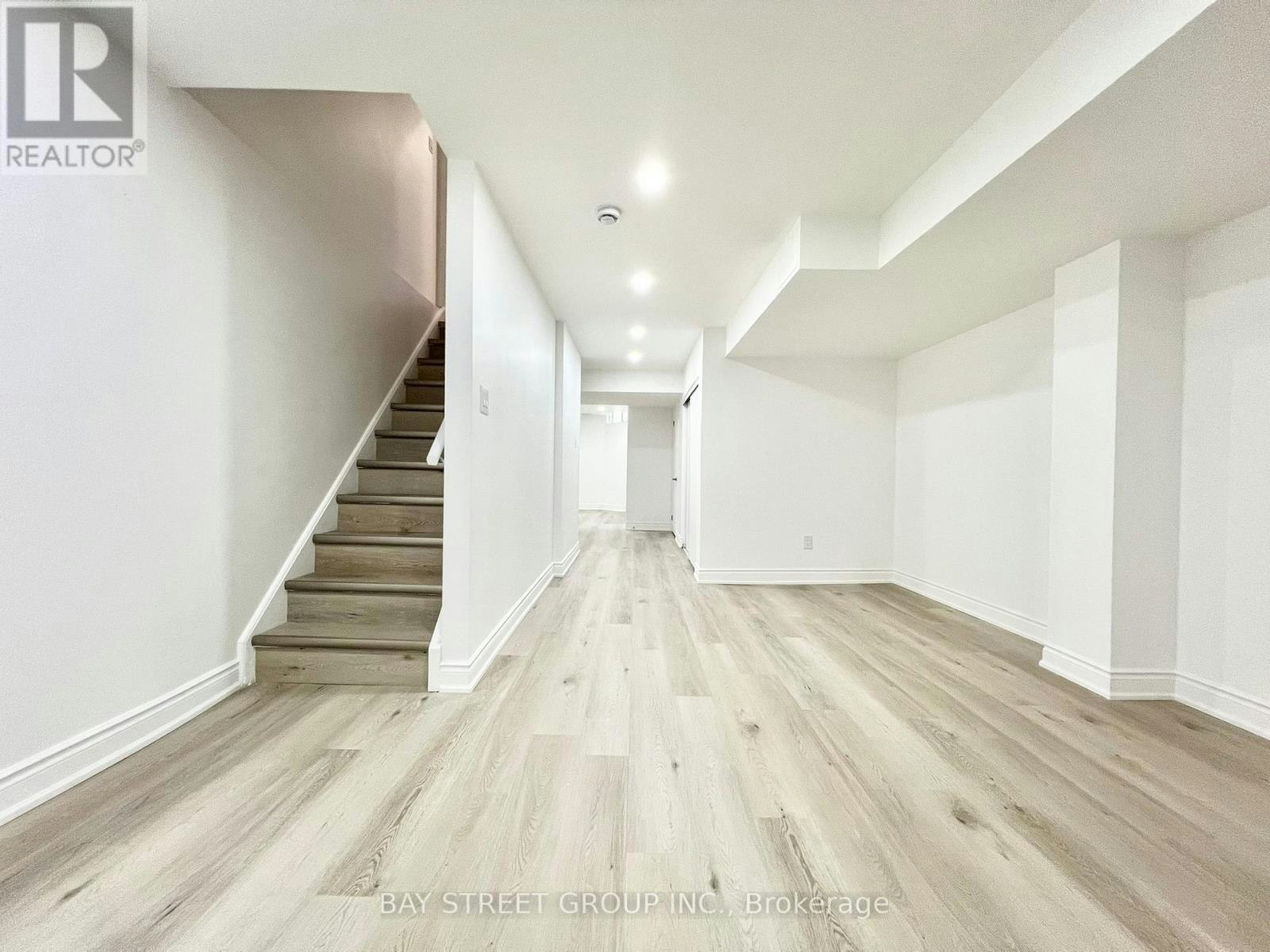26 Whitford Road, Markham, ON, L6C 2J2 - 30