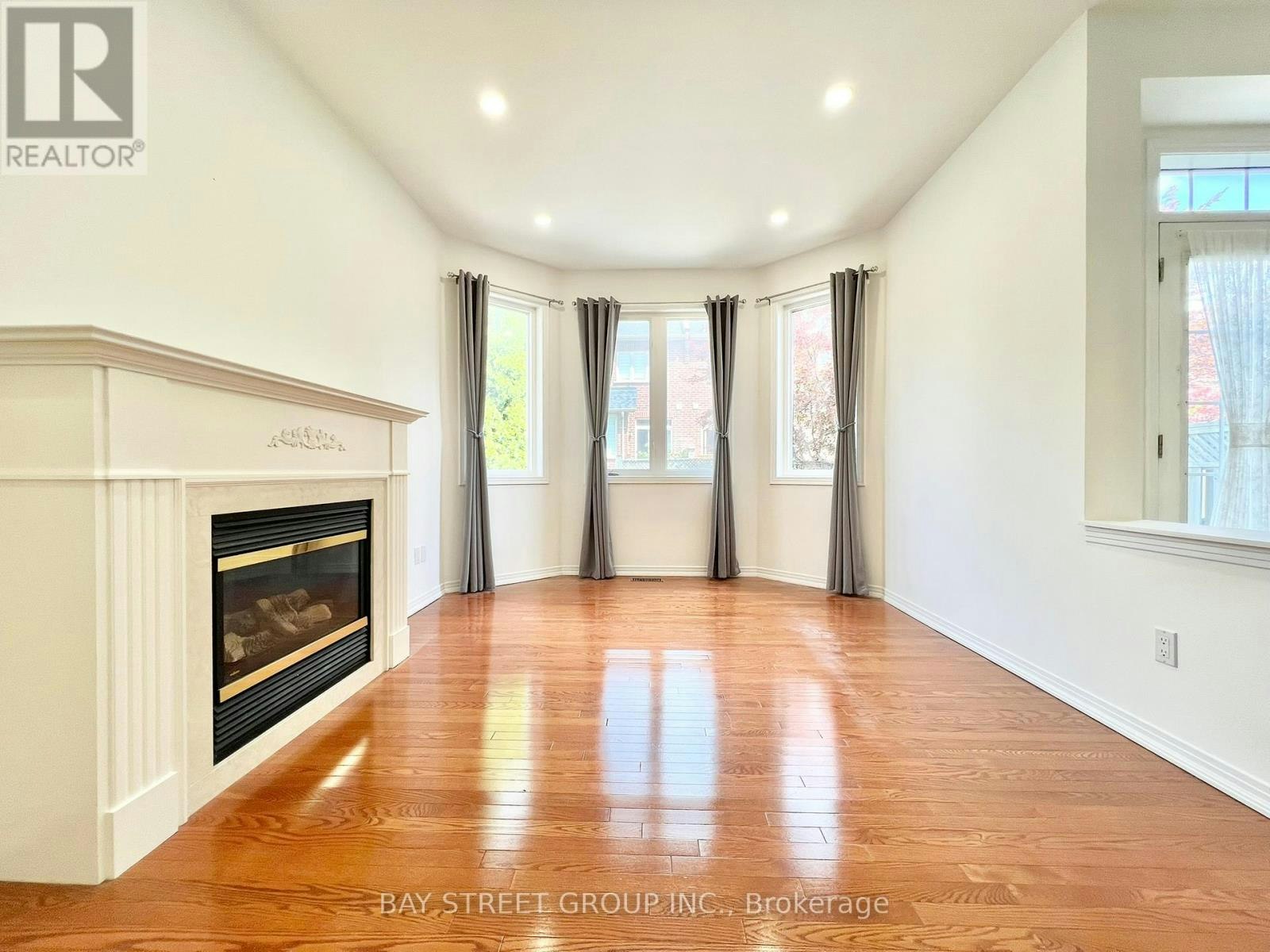 26 Whitford Road, Markham, ON, L6C 2J2 - 10