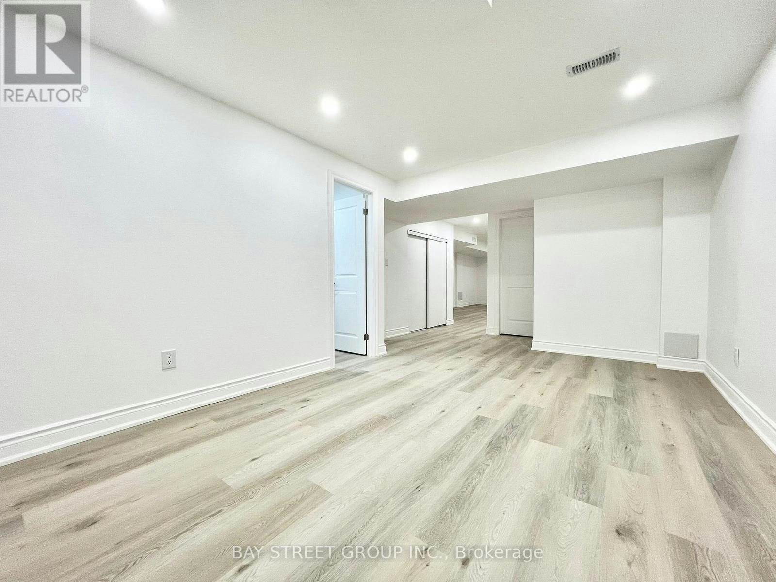 26 Whitford Road, Markham, ON, L6C 2J2 - 35