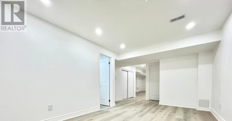 26 Whitford Road, Markham, ON, L6C 2J2 - 35