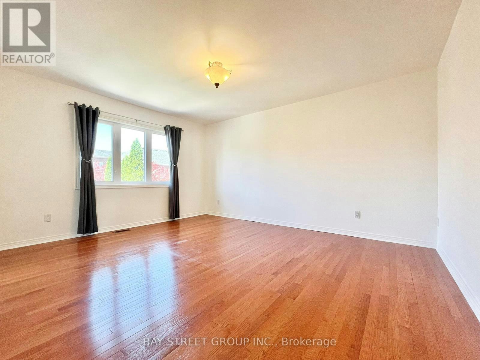 26 Whitford Road, Markham, ON, L6C 2J2 - 18