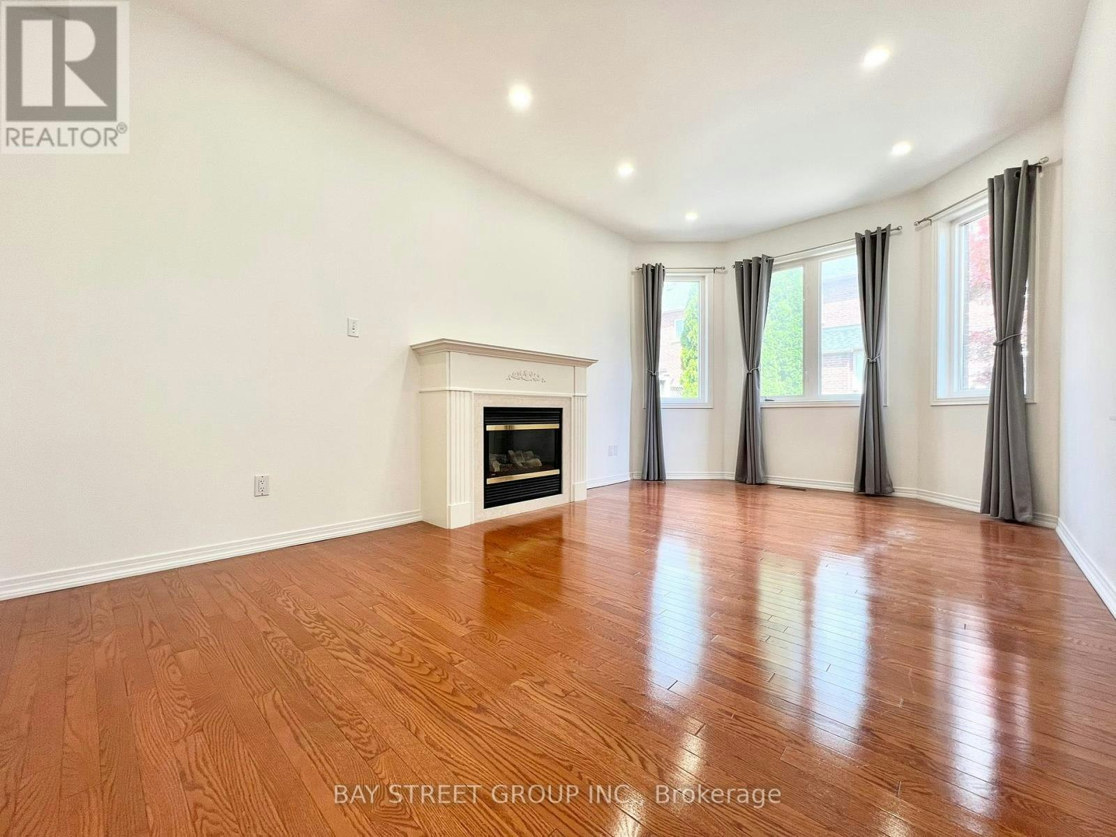 26 Whitford Road, Markham, ON, L6C 2J2 - 9