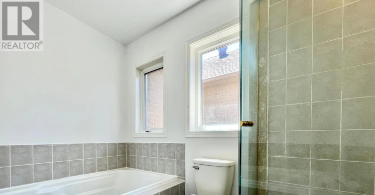 26 Whitford Road, Markham, ON, L6C 2J2 - 23