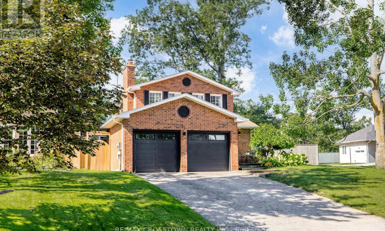 63 Oakridge Drive
