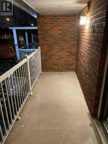 MAIN-106 Trowell Avenue, Toronto, ON, M6M 1L7 - 2
